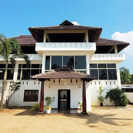 Cherai Beach Palace 외부 사진