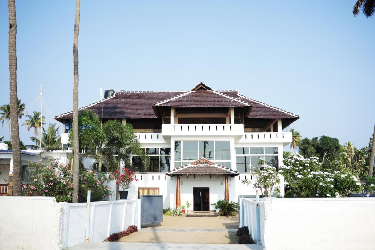 Cherai Beach Palace 외부 사진